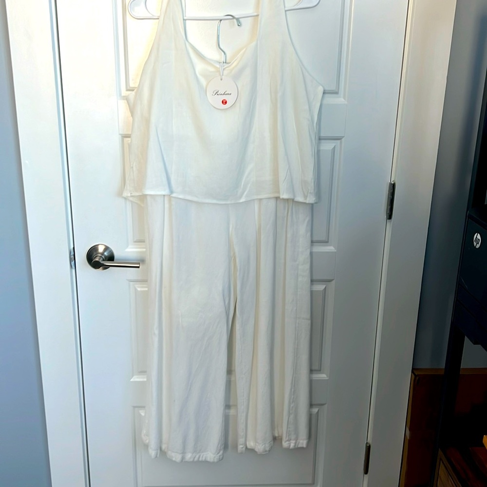 Women’s two-piece loungewear set by Pimera size large new with tags